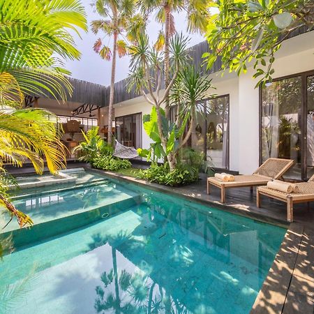 Villa Yogi Surf 2 Canggu Eksteriør billede