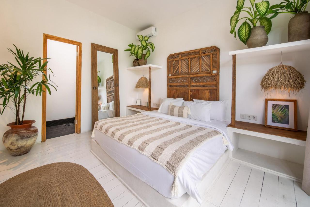 Villa Yogi Surf 2 Canggu Eksteriør billede